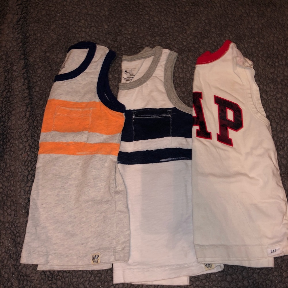 Boys baby gap tank tops size 4